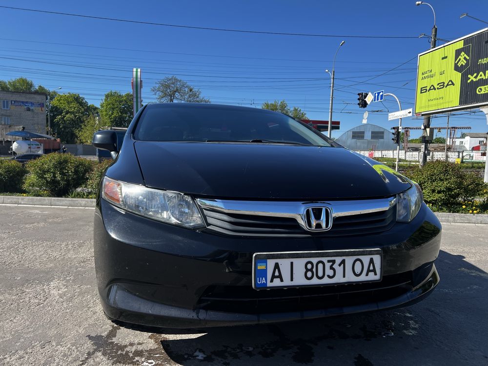 Honda Civic 2011 1.8 бенз