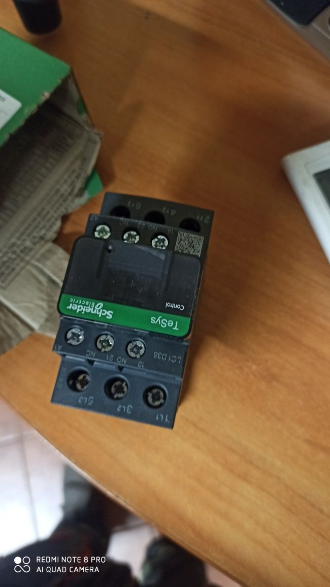 Stycznik Schneider Electronic LC1D38P5