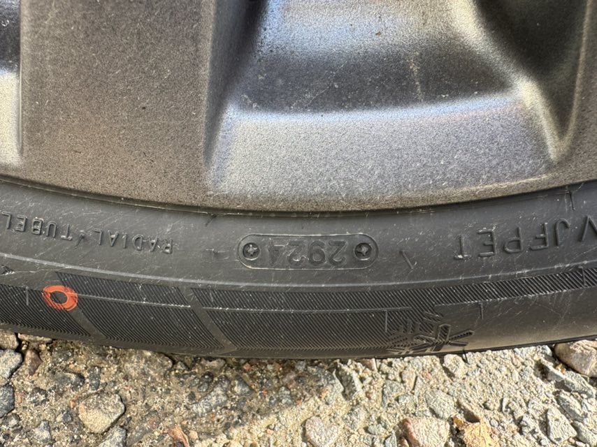 Шини 225/55 r 17