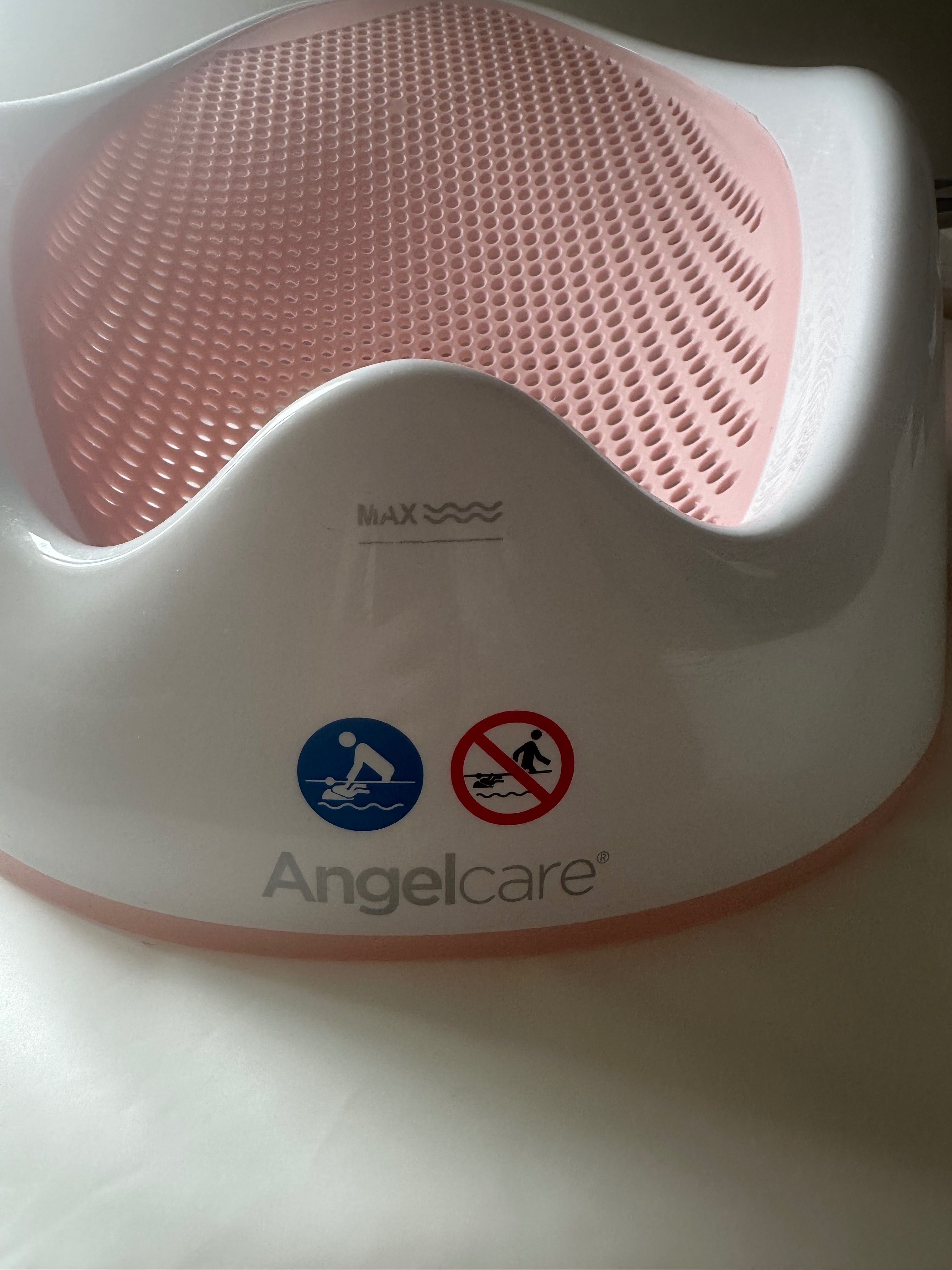 Leżaczek do kąpieli Angelcare.