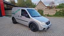 Ford Connect  Bogata opcja bezwypadek