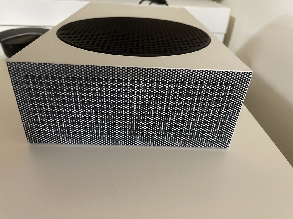 Xbox series s com extras e garantia