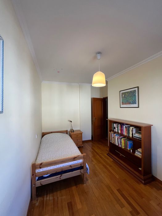 Arrendamento de excelente T3 na Urbanização Quinta das Lágrimas