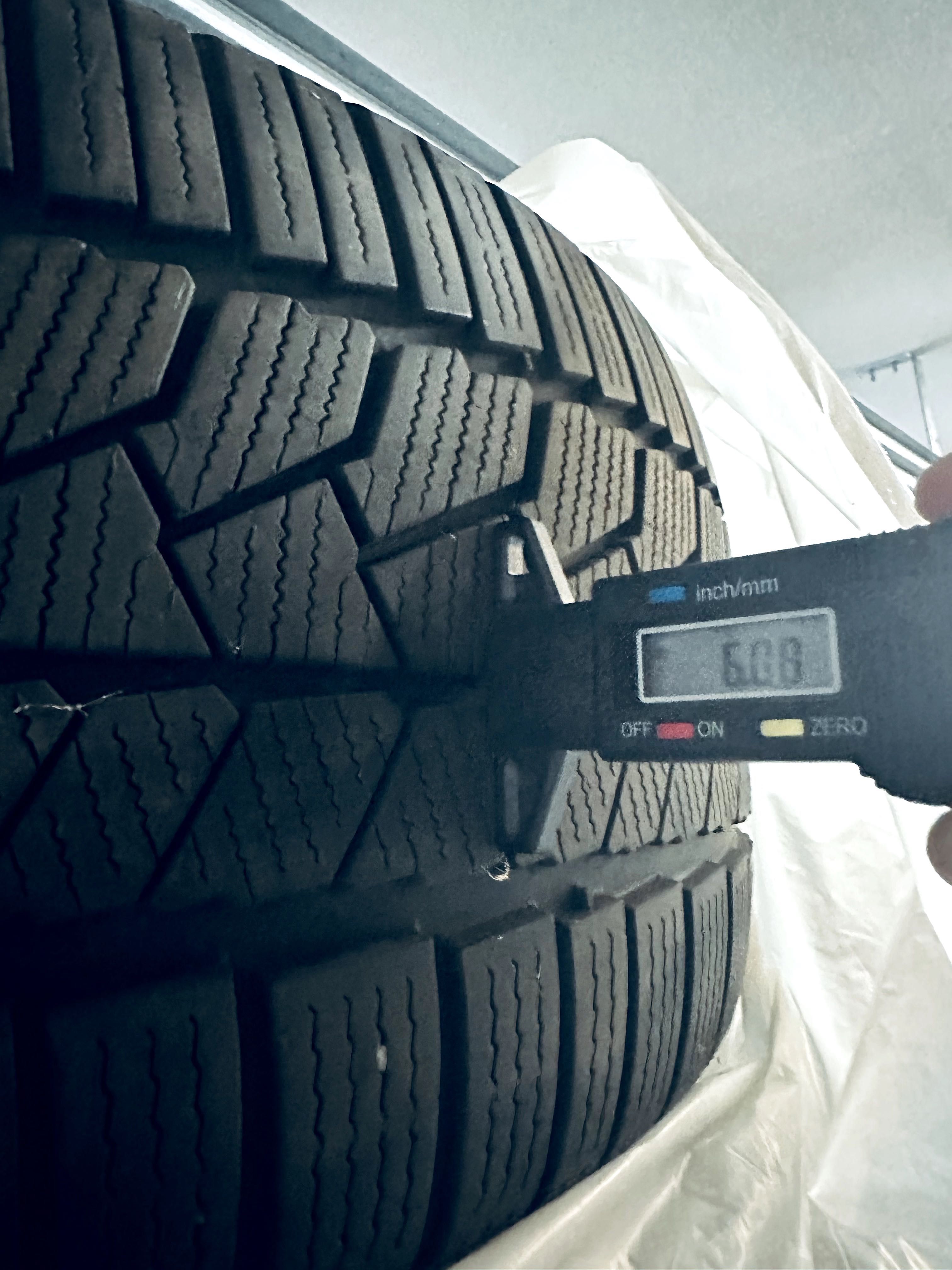 ‼️Wysyłka‼️ - Continental 255/55R18 109H TS860S SSR