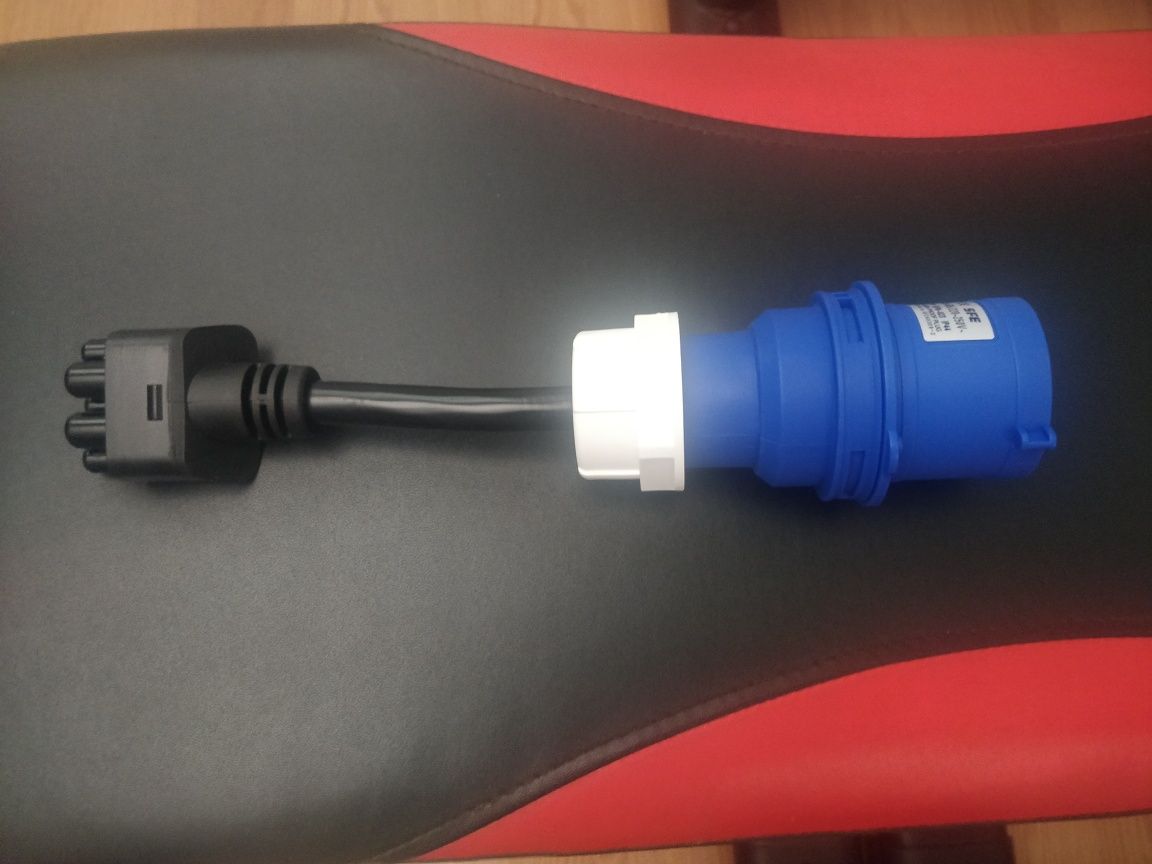 Adaptador Tesla 32A
