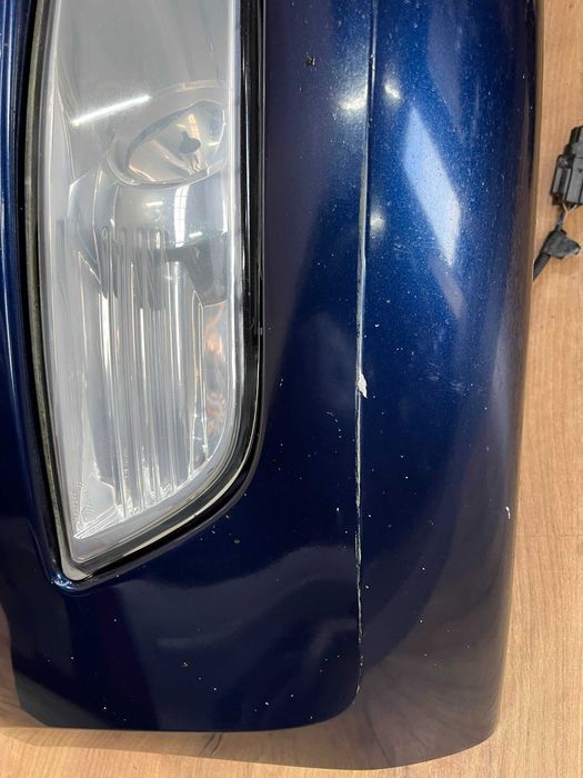 Zderzak przedni Ford Mondeo Mk4 4x pdc kolor e6