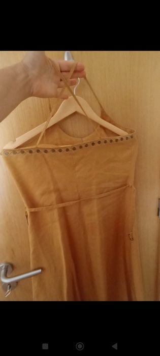 Vestido com alças