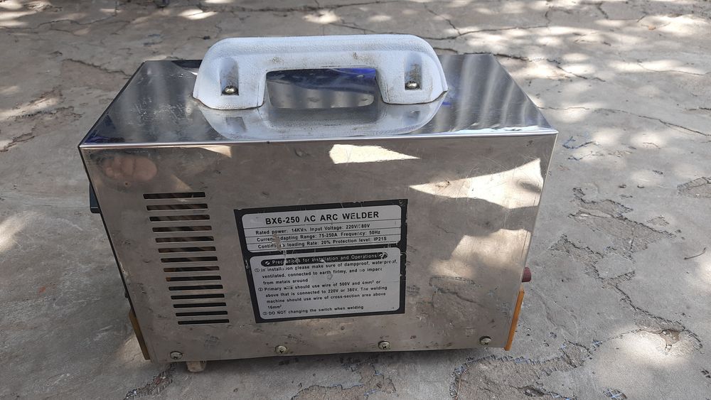 Зварювальний апарат 220/380 ВХ6-250