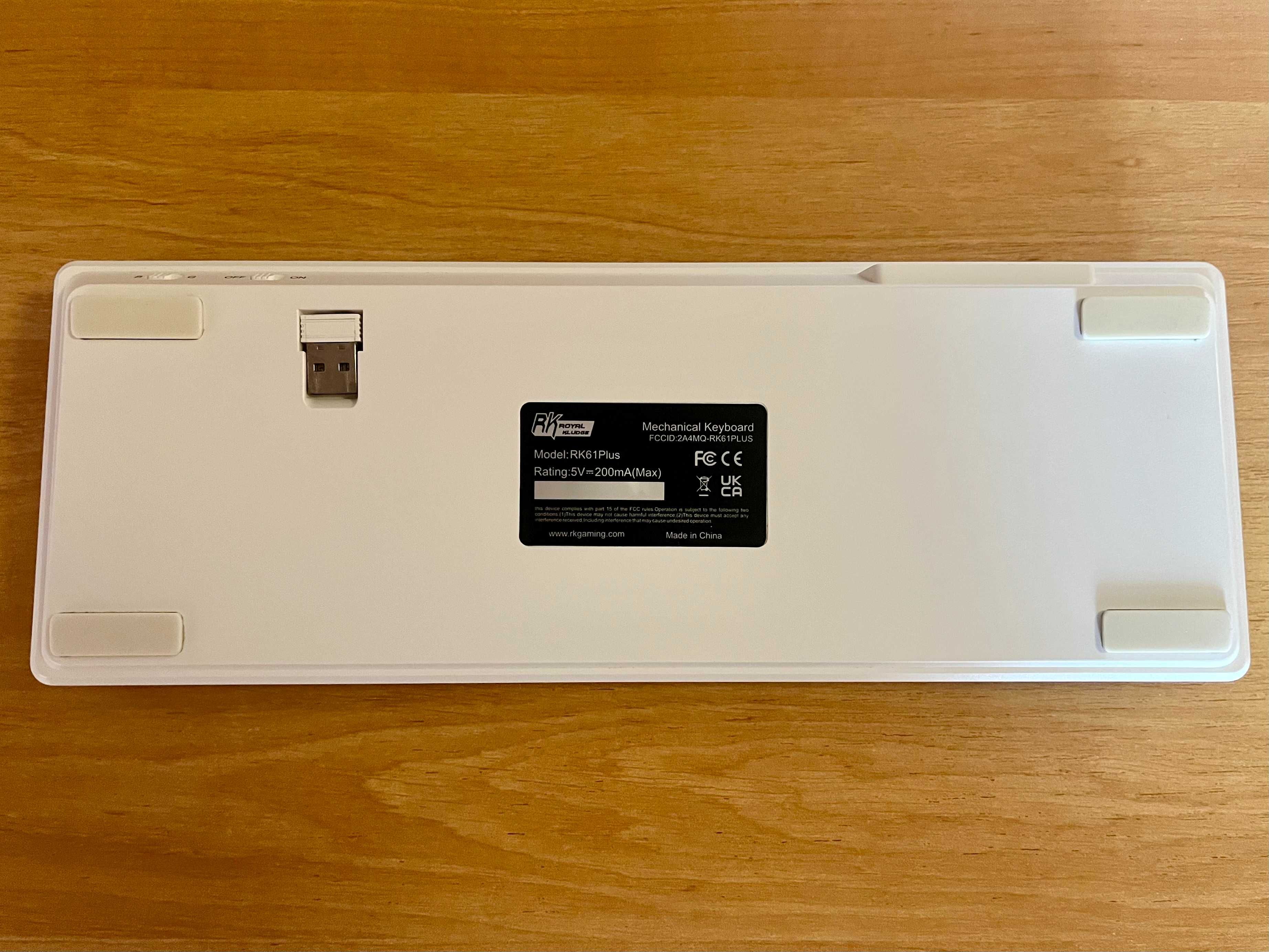 Royal Kludge RK61 PLUS (60%/Hotswap/RGB/USB-Hub/2.4ghz/BT)
