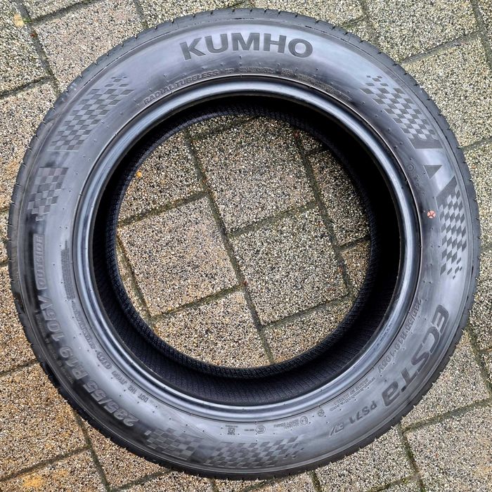 Kumho ecsta PS71 EV 235/55R19 105V XL K-Silent Korea Rok 2023.28 Nowe