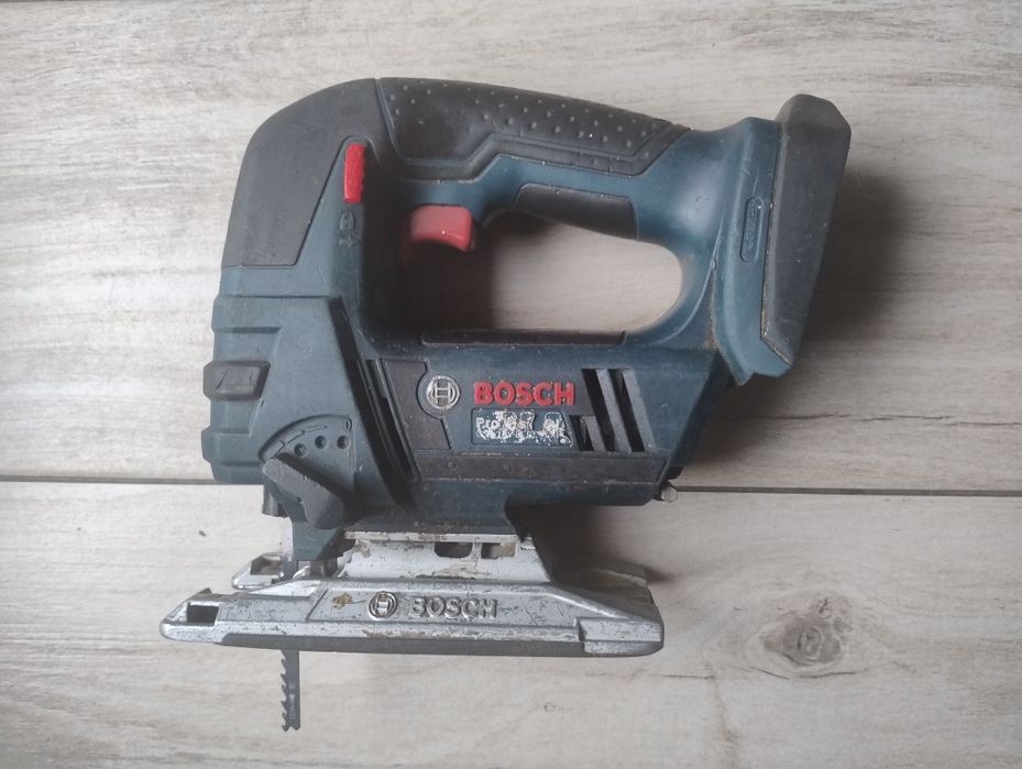 Wyrzynarka Bosch GST 18V Li