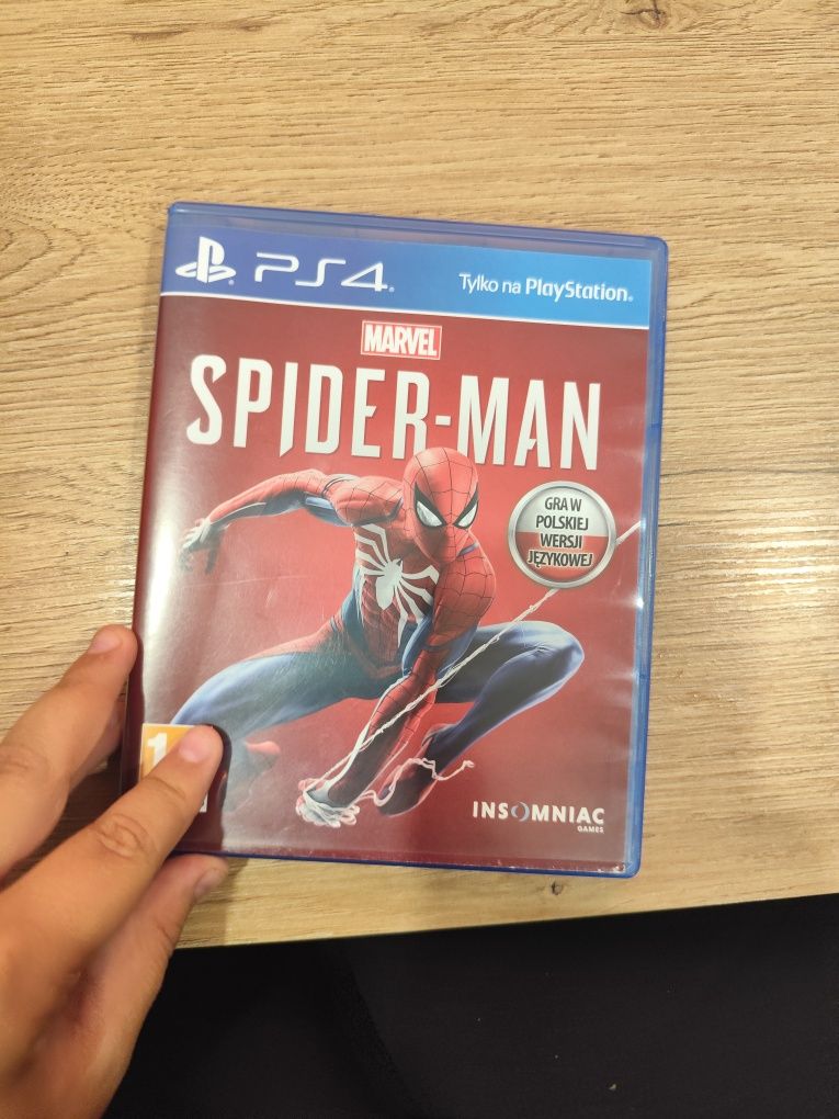 PlayStation ,4, w bardzo dobrym stanie