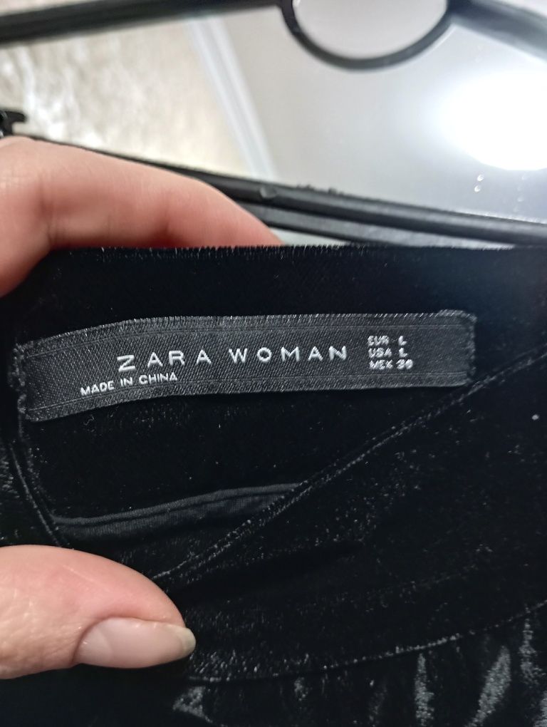 Велюрова плісерована спідниця Zara