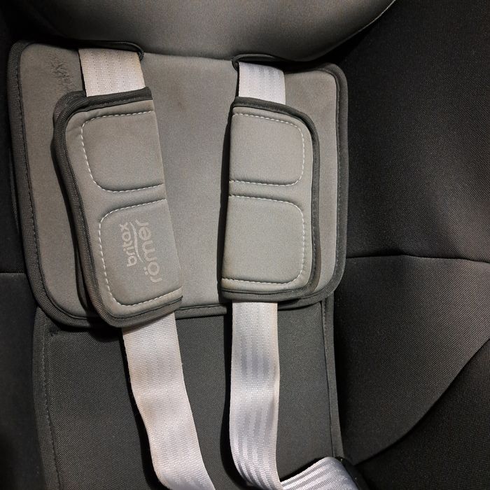 Fotelik obrotowy Britax Romer Dualfix 2R