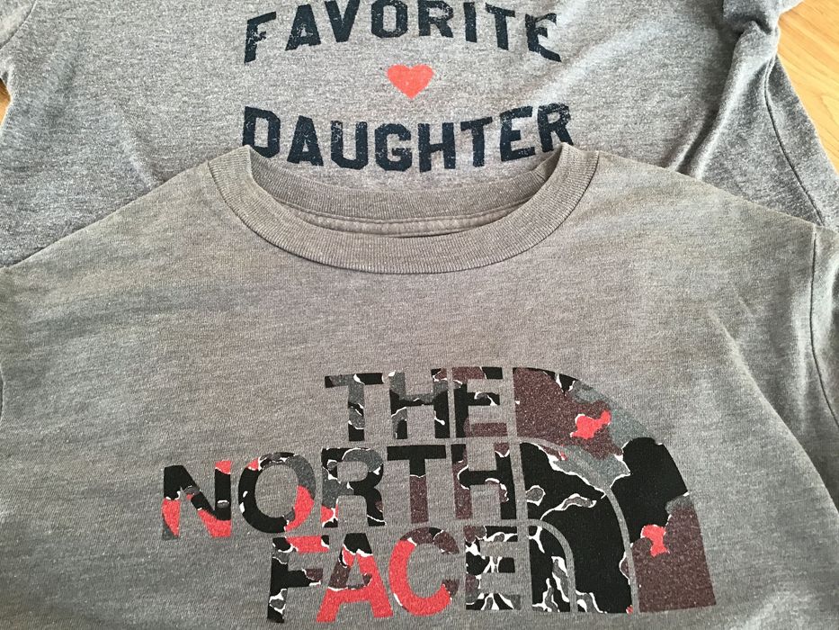 3 pak T-shirt The North Face, Erin &Sara i spodenki ,8 lat -128 cm