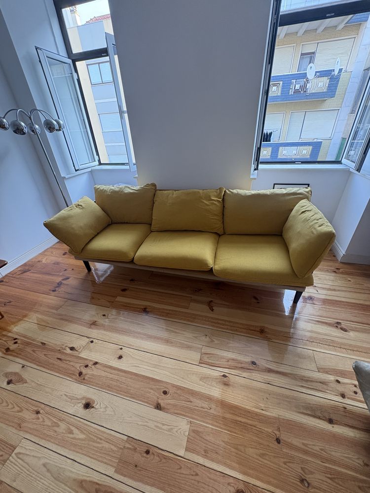 Floyd Sofa 3 lugares - Amarelo Mostarda