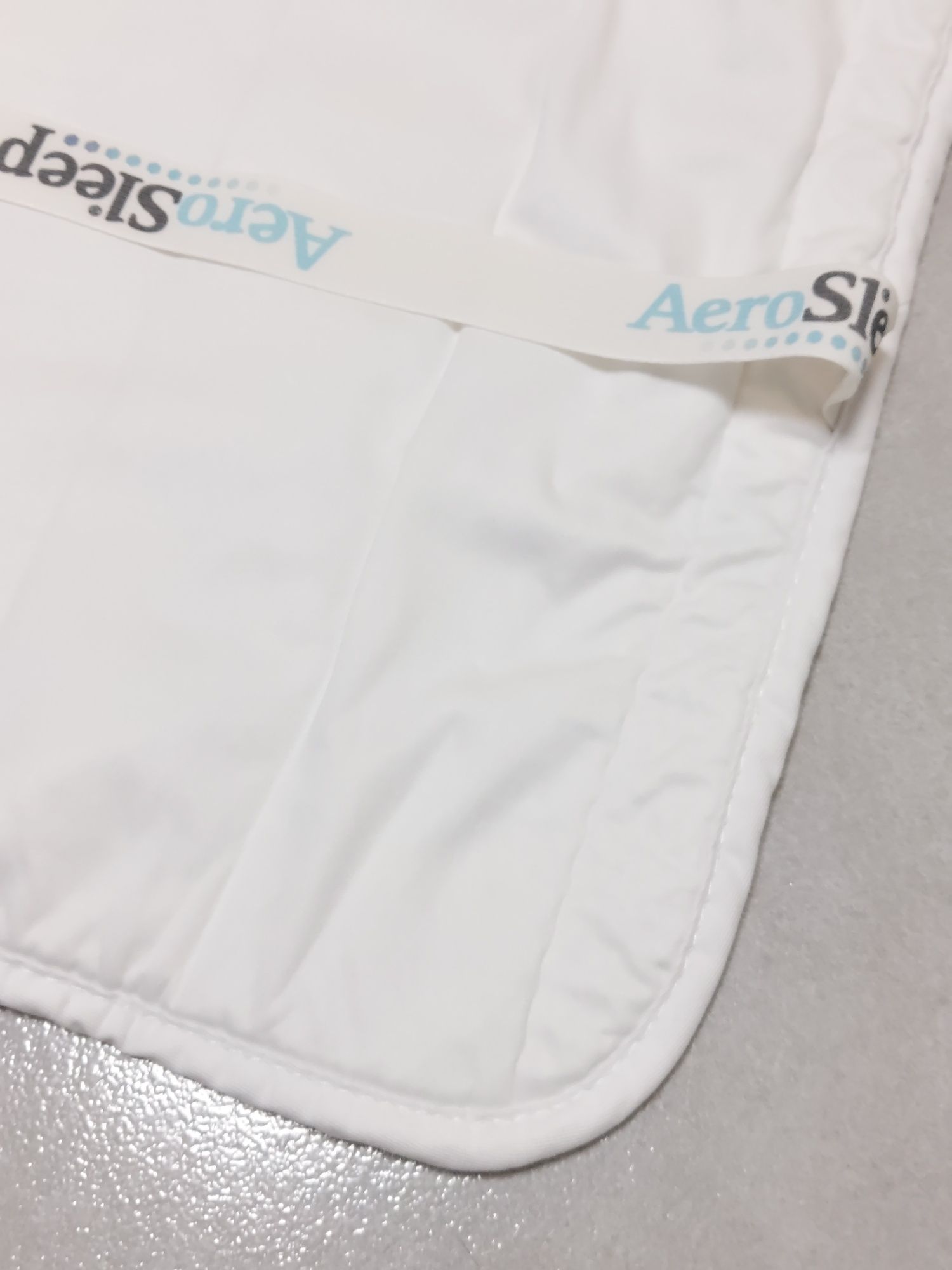 AeroSleep mata na materac roz .77x36 cm ochraniacz wodoodporny