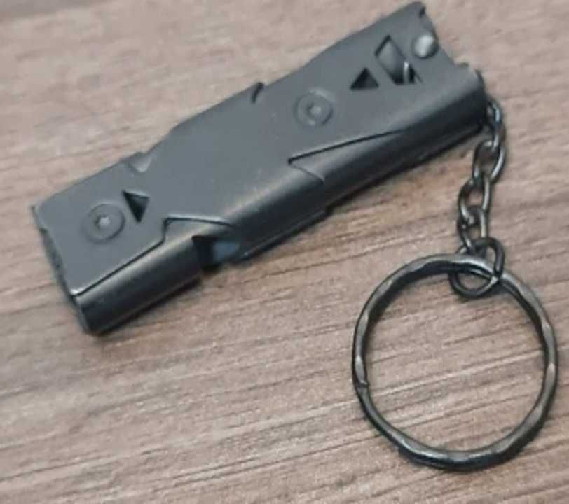 Двухсекционный свисток - брелок высокой громкости на природе
