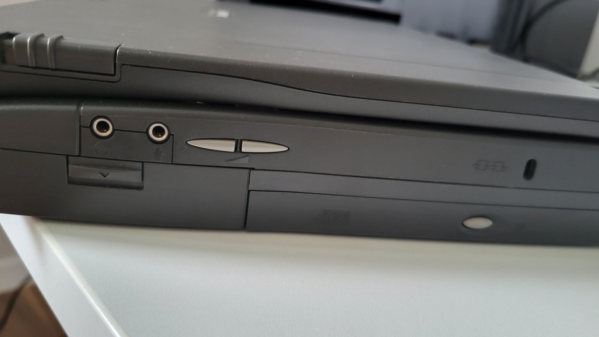 Compaq armada 1573d sprawny, retro netbook