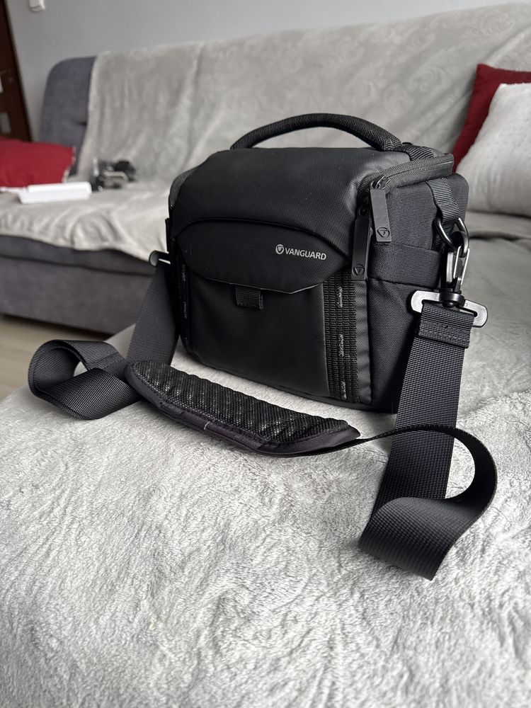Torba na aparat VANGUARD (torba na aparat i obiektyw)