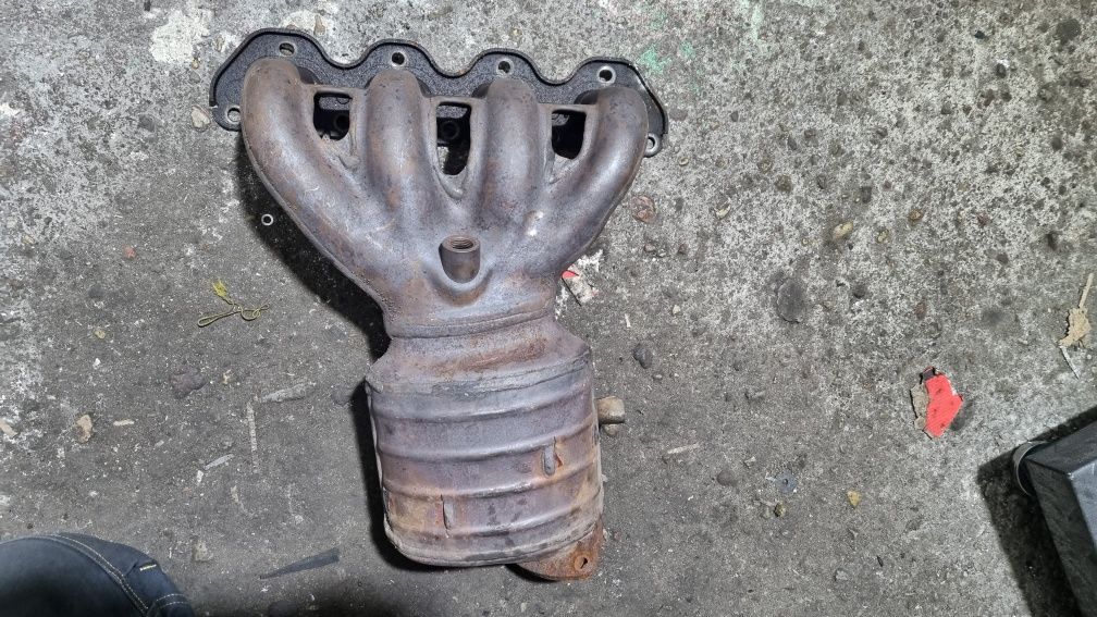 Katalizator kolektor wydechowy z18xer a18xer opel vectra c insignia a
