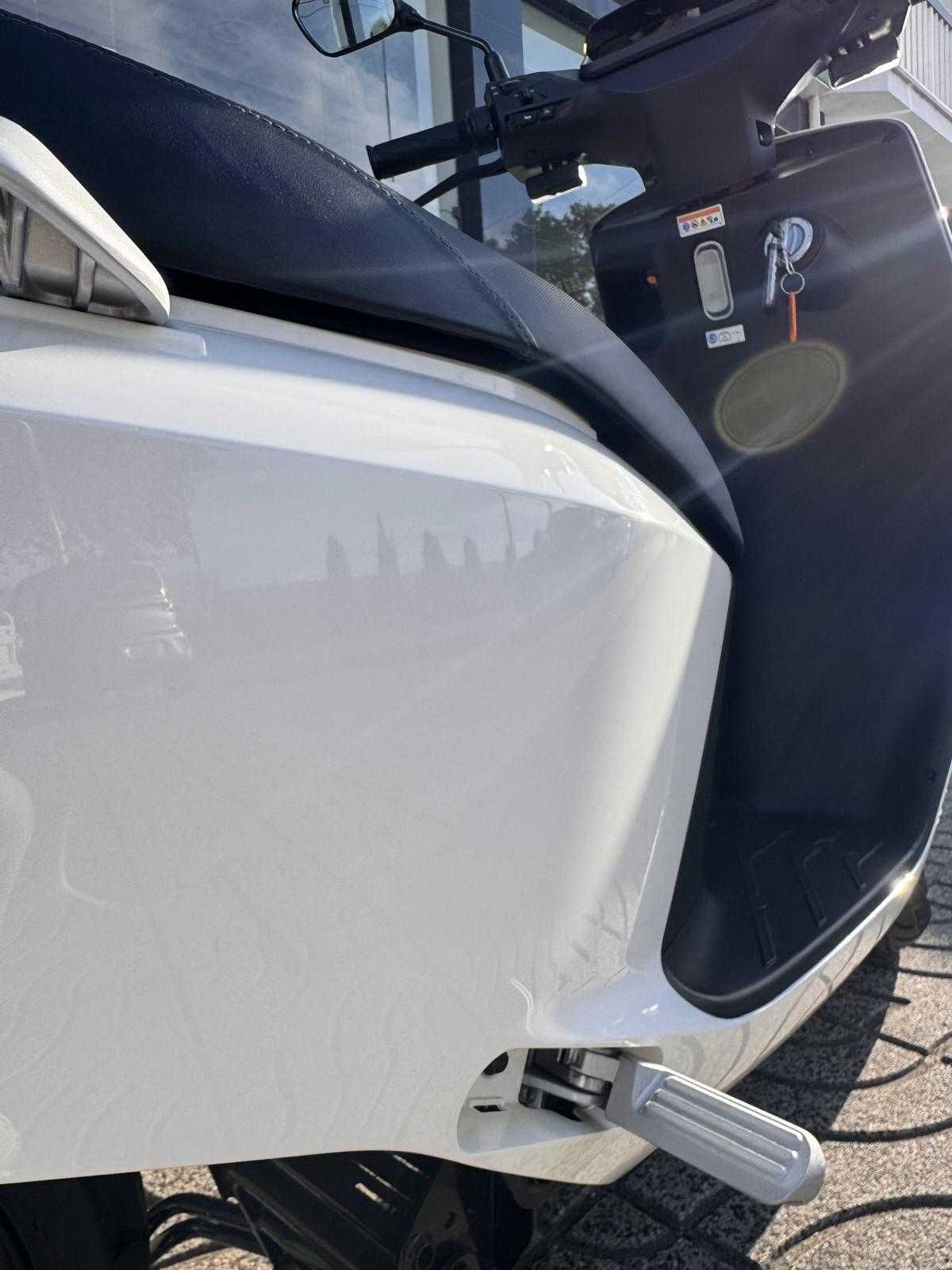 Scooter Elétrica Nmoto NCE S