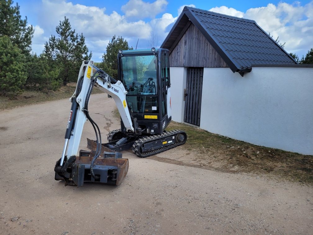 Minikoparka Bobcat e19