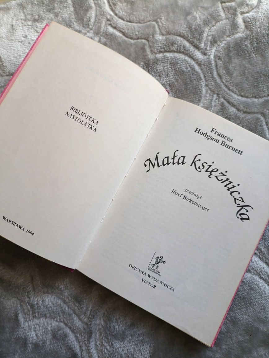 Książka Mała księżniczka biblioteka nastolatka Frances H. Burnett