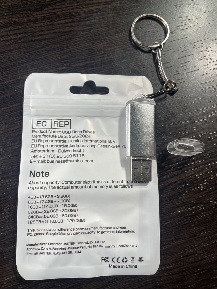 Флешка , 4Gb, карта памяти