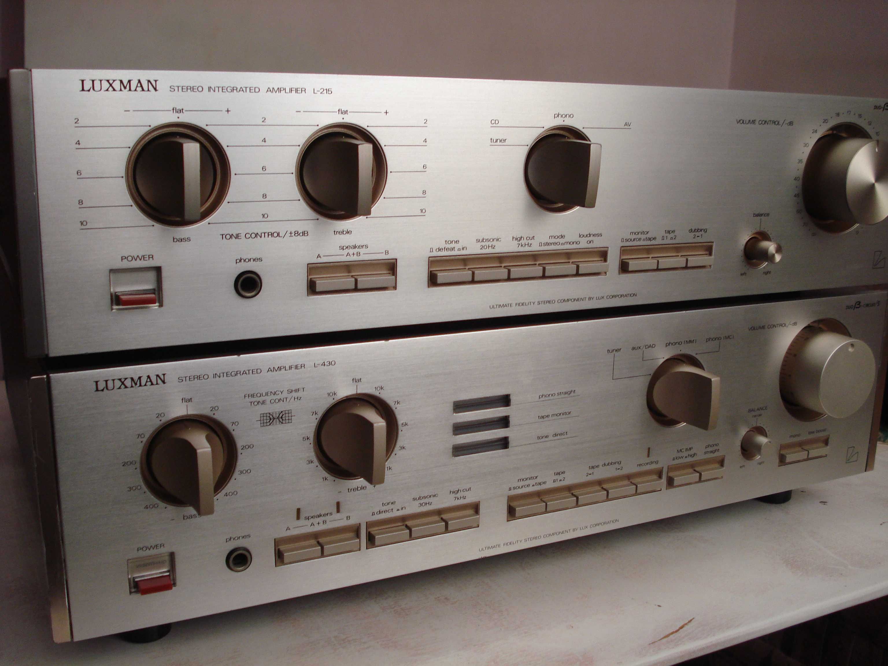 Підсилювач "Luxman" L-3, L-215