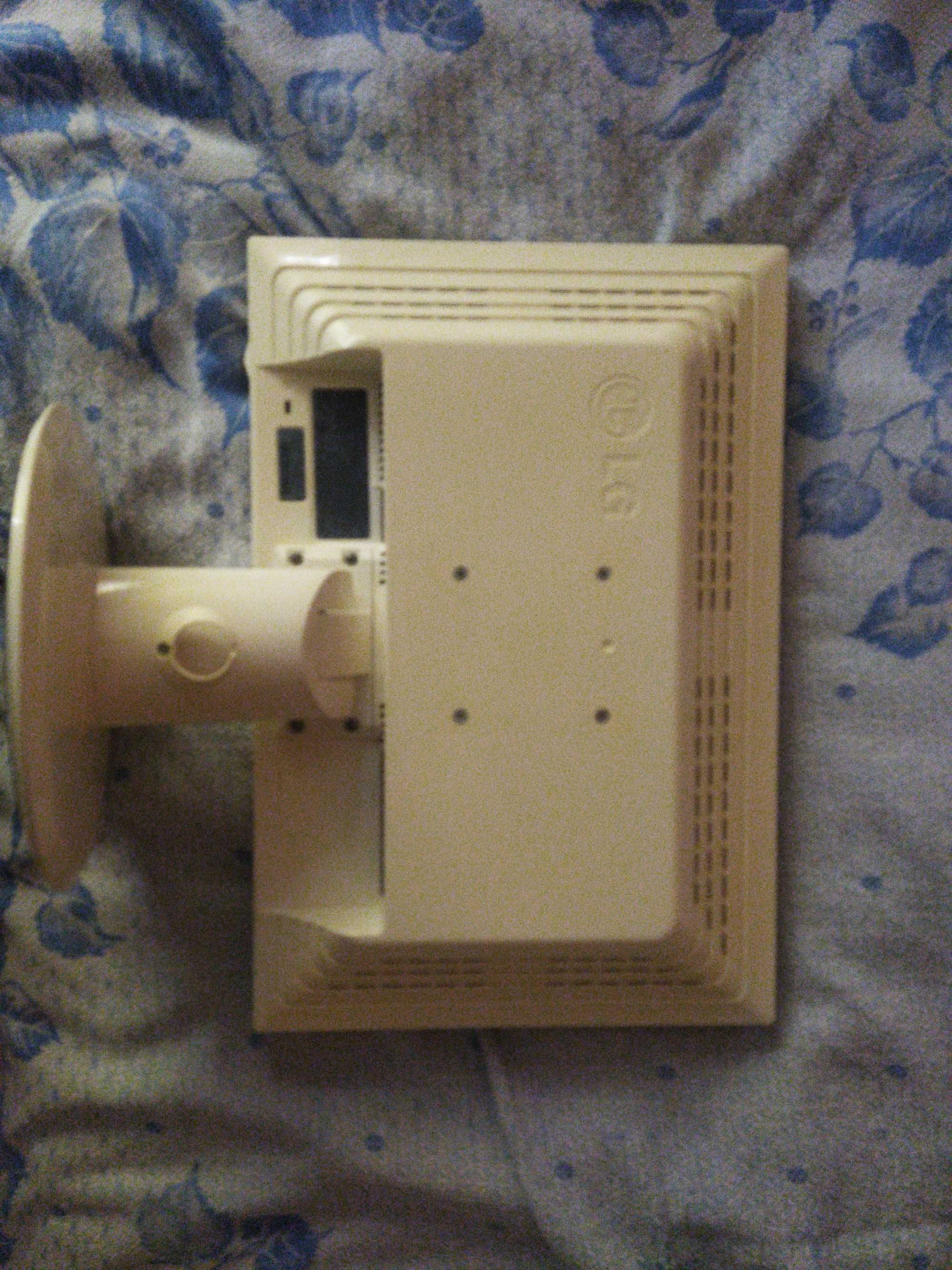 монитор lg flatron L196WTQ - WF