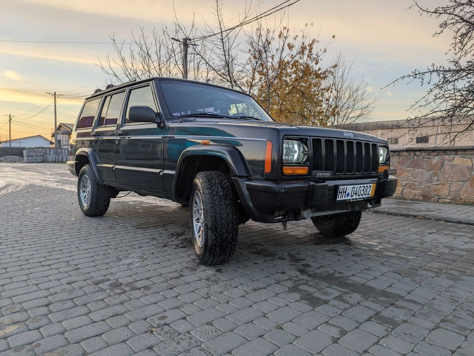 Jeep cherokee 12.99 р.2.5 дизель