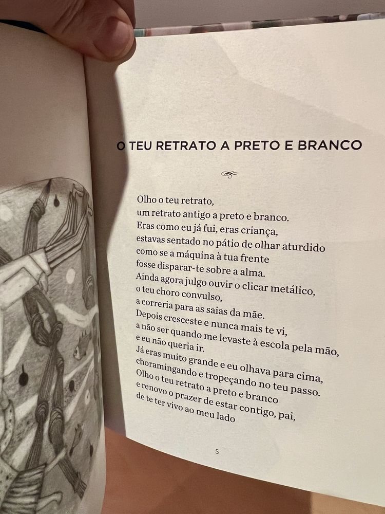 Luvro “A mão do pai”