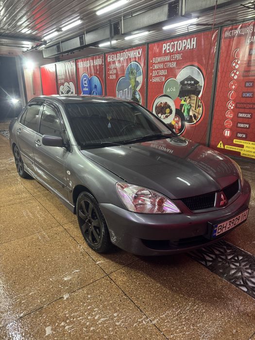 Продам mitsubishi lancer 9