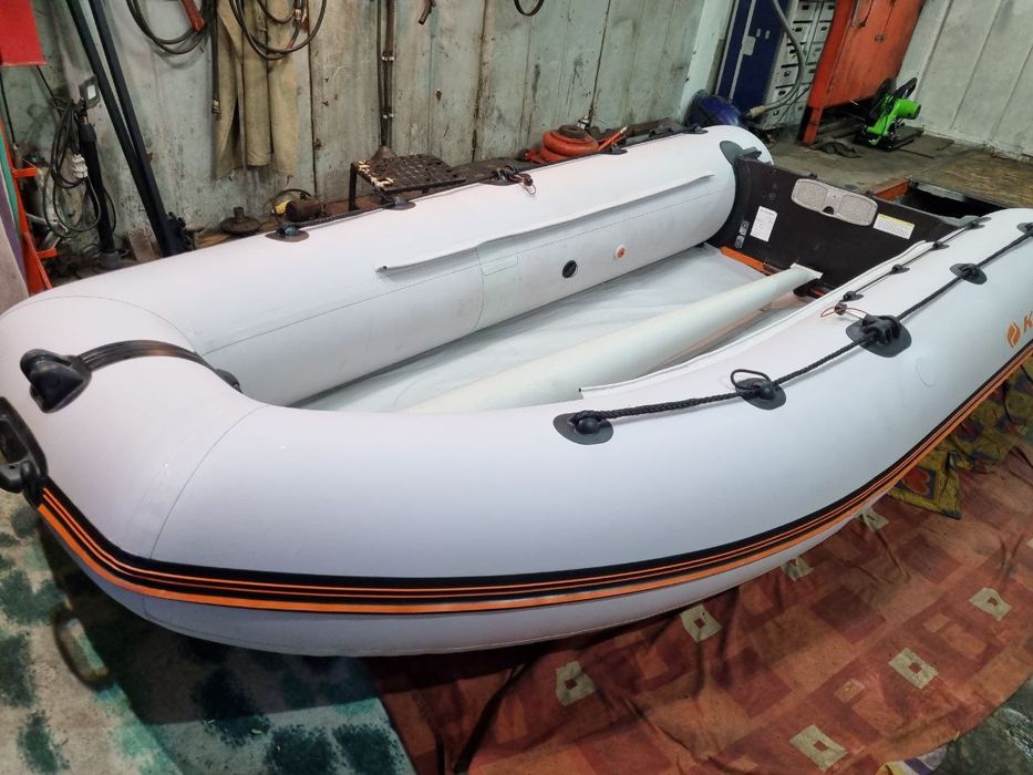 уЛодка Колибри КМ-300DL