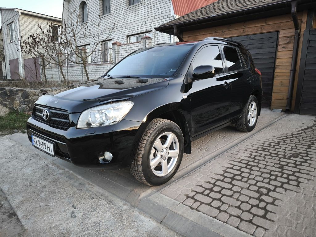 Продам Toyota Rav 4, 2006г.