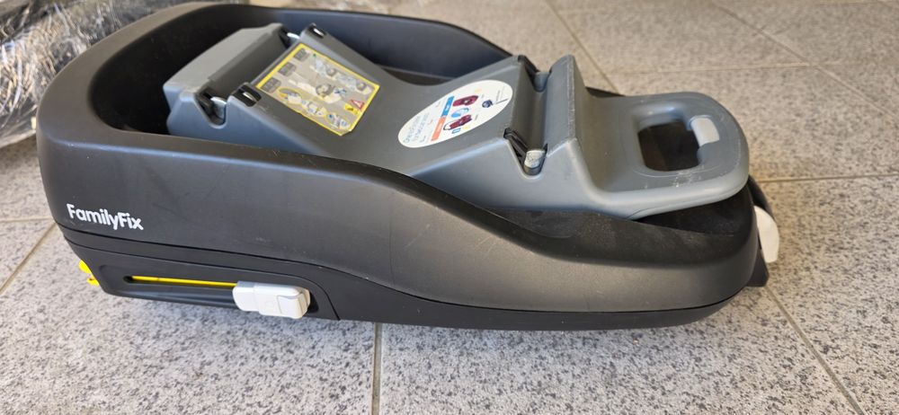 Maxi-Cosi FamilyFix ISOFIX