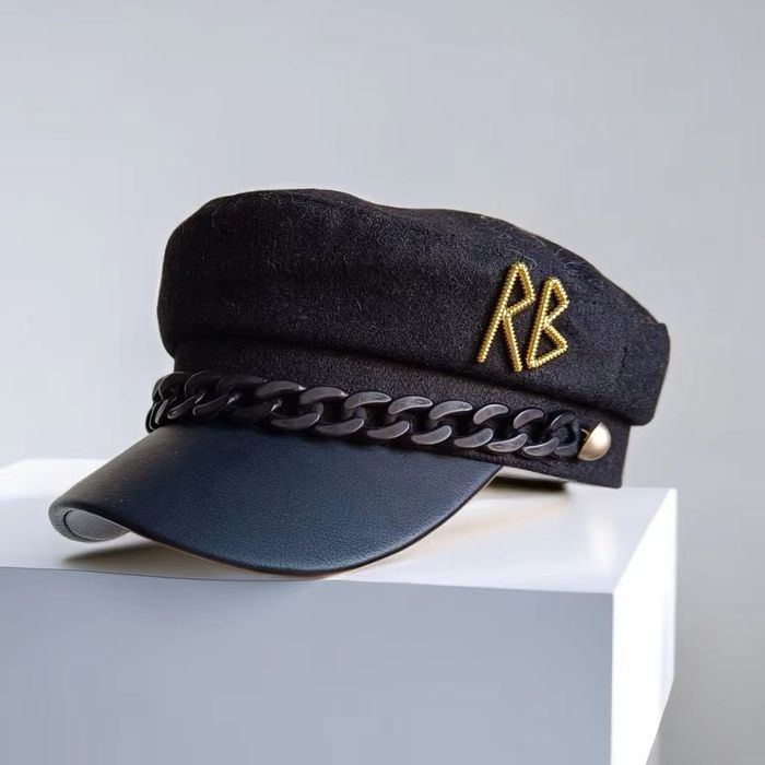 Шапка RB Yves Saint Laurent зимова жіноча брендова