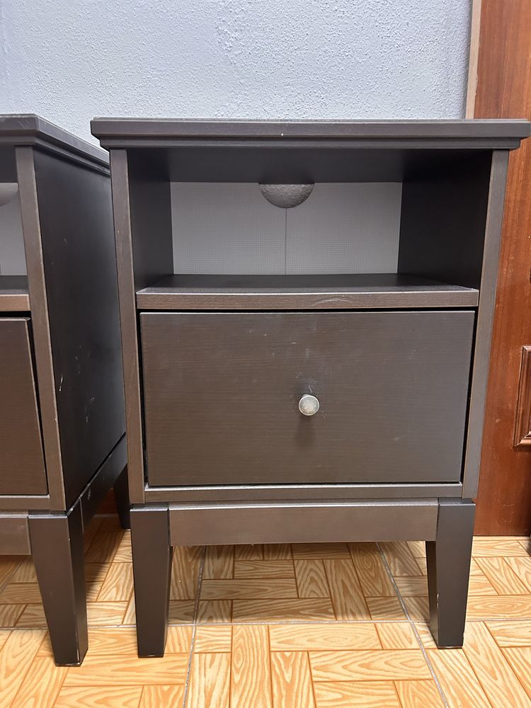 Mesa de cabeceira