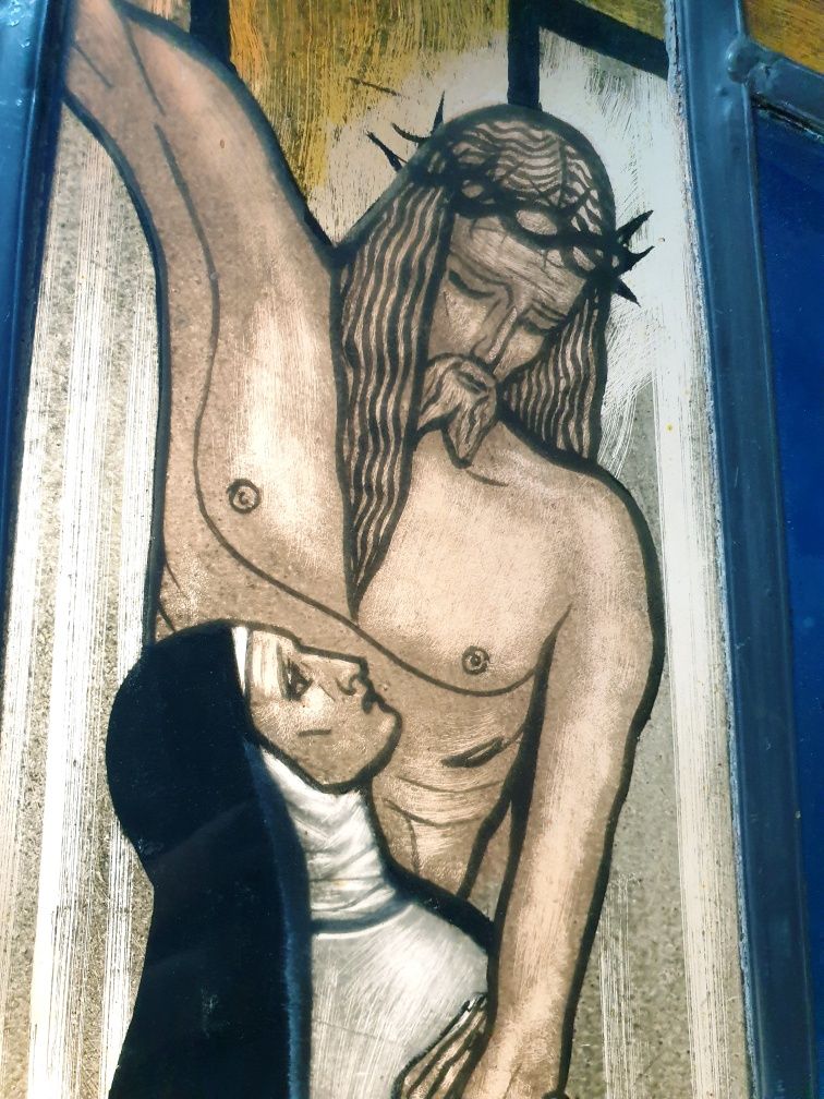 Fantástico antigo vitral Cristo na Cruz com Maria