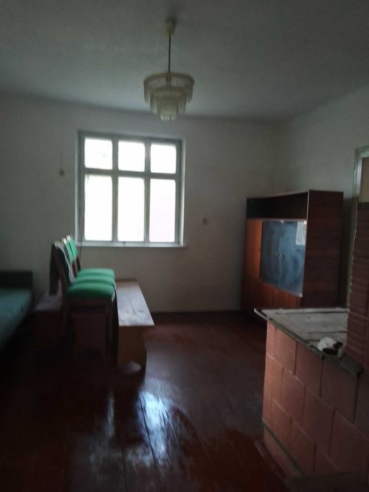 Цегляний будинок