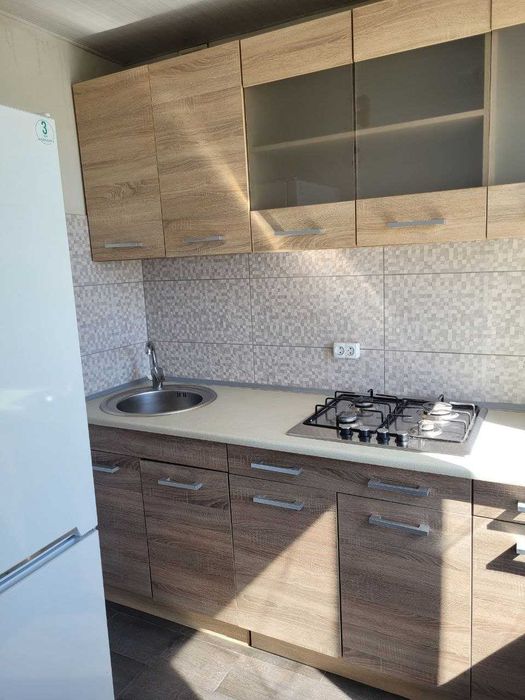 2-к, Малий ринок, від власника, дім цегляний, з ремонтом, меблями