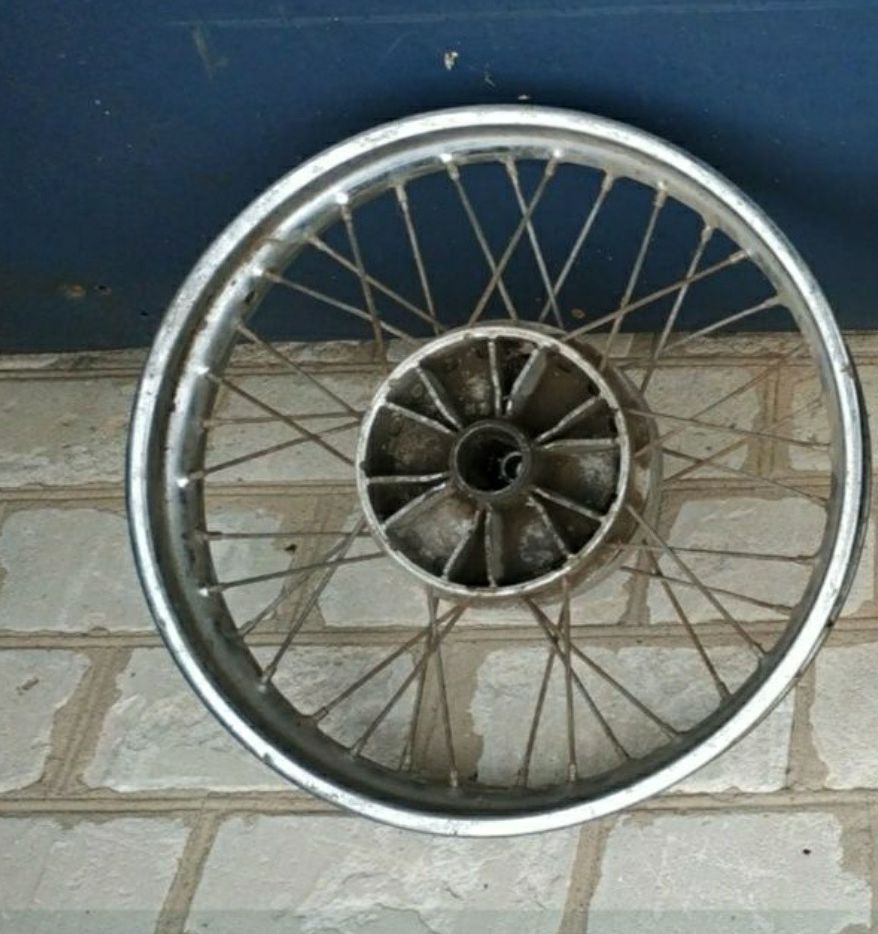 Колесо мотоцикла Jawa  .18 диаметр