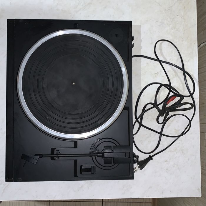 Продаю вініловий програвач Sony PS-LX150H (БЕЗ ГОЛКИ)