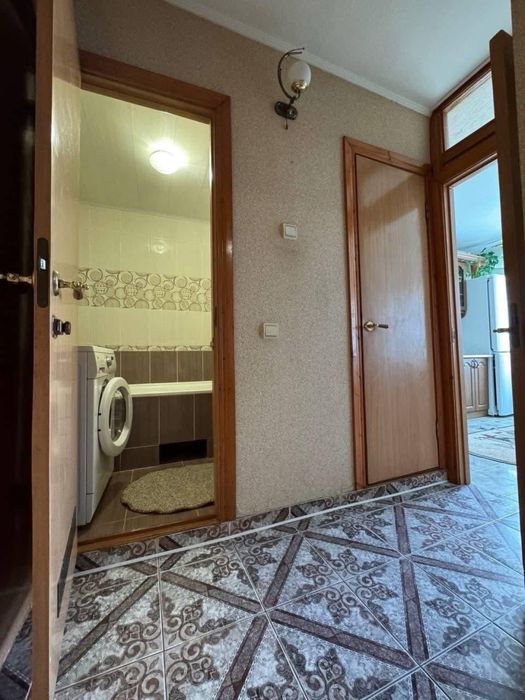 Оренда 2 кімнати Лесі Украінки