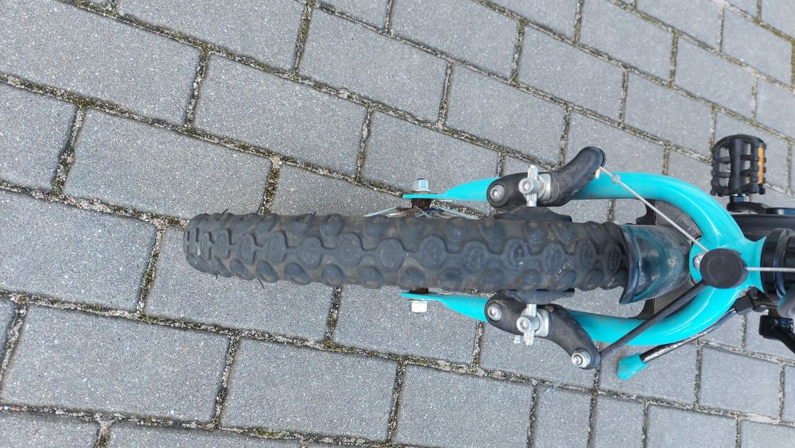 Rower Btwin 16 cali Pirat Decathlon drążki kask