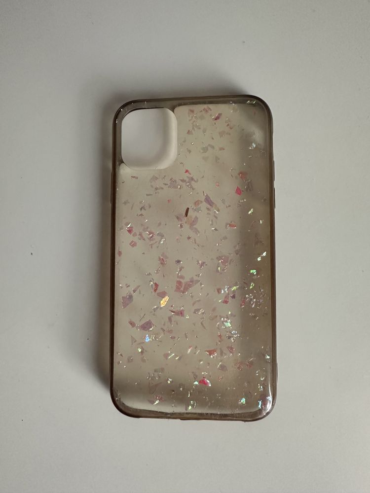 Plastikowy case / etui iphone 11