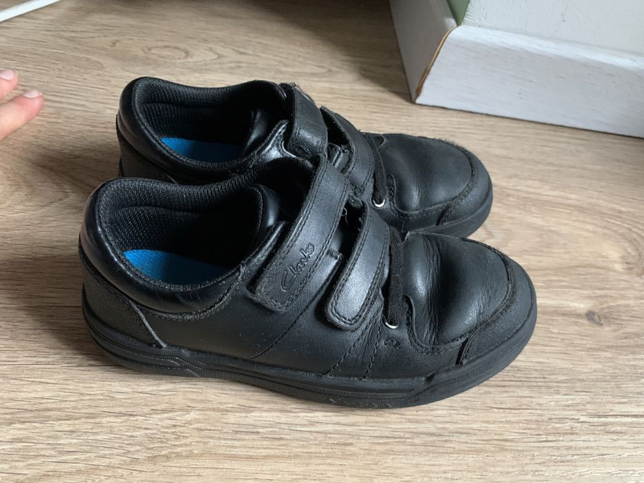 Clarks 12 F кросівки півчеревики черевики