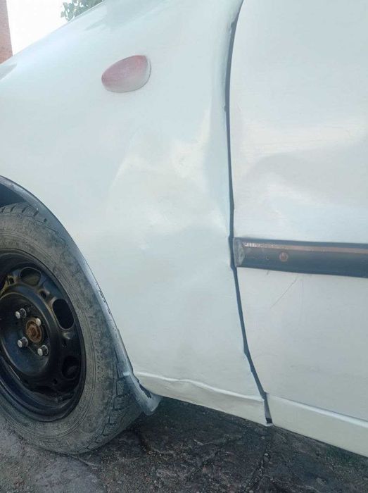 Продам Daewoo Lanos 1,3