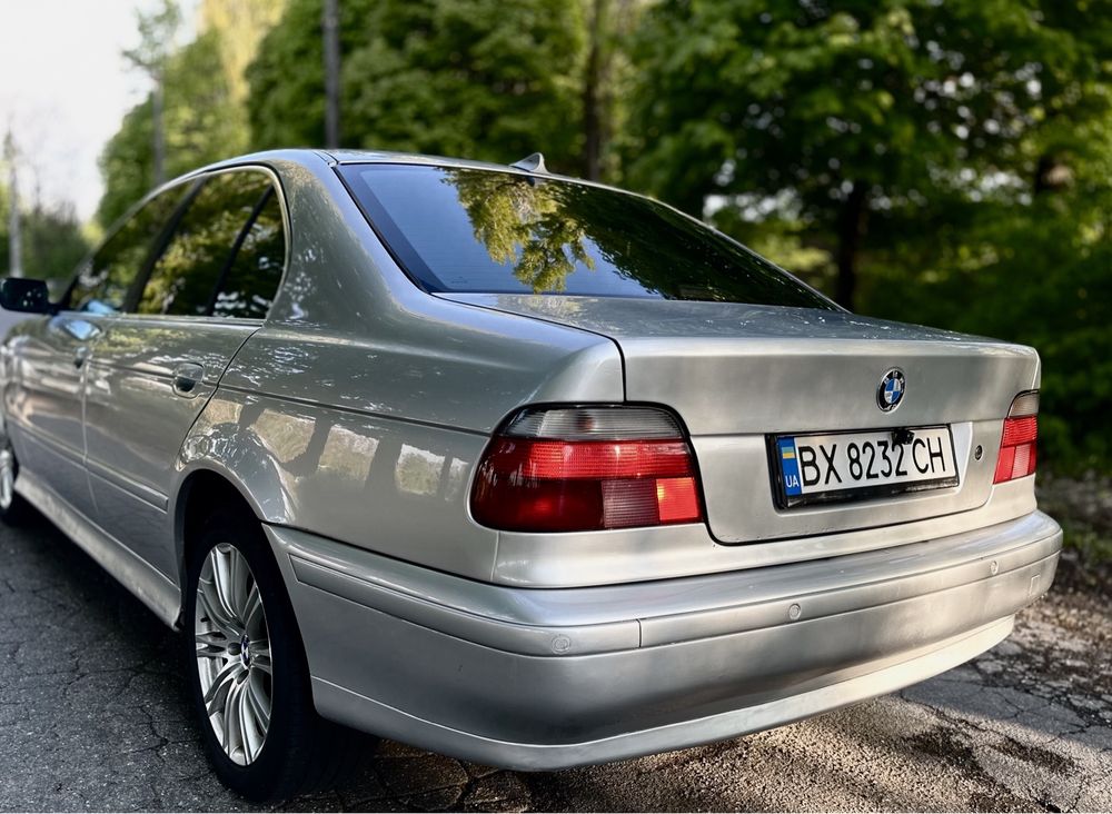 БМВ 5 e39, 1998 рік